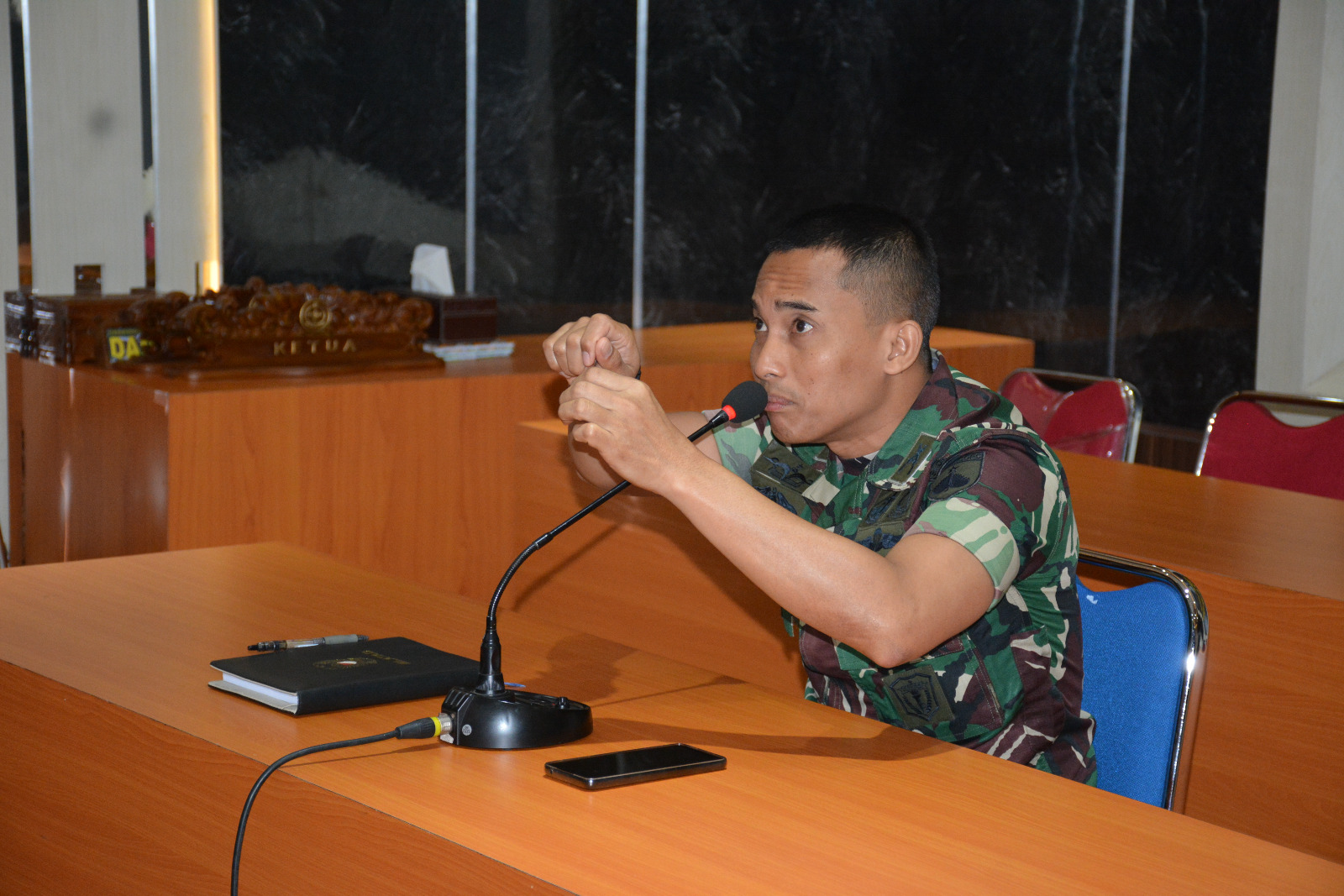 Melalui Video Conference,  Mayor Inf Ketut Pimpin Paparan Kesiapan Latihan Menembak Kodim Jajaran